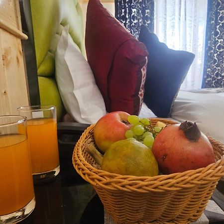 Delta View Hotel Pahalgām Екстериор снимка